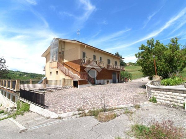 appartamento in vendita a Campobasso in zona Coste di Oratino