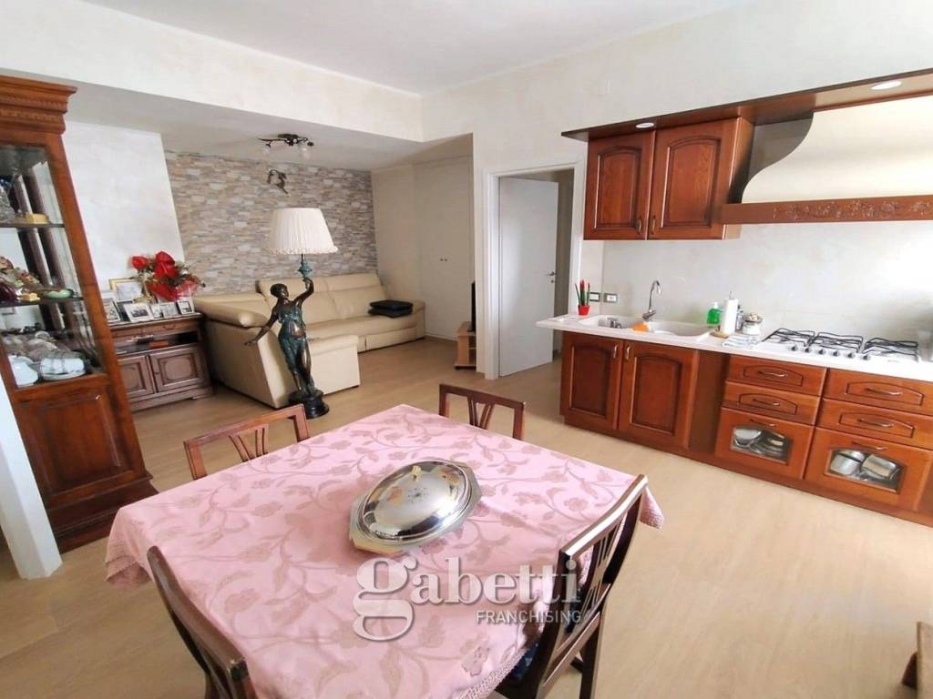 appartamento in vendita a Campobasso in zona Vazzieri