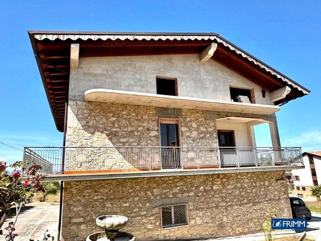 casa indipendente in vendita a Campobasso