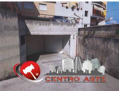 locale commerciale in vendita a Campobasso