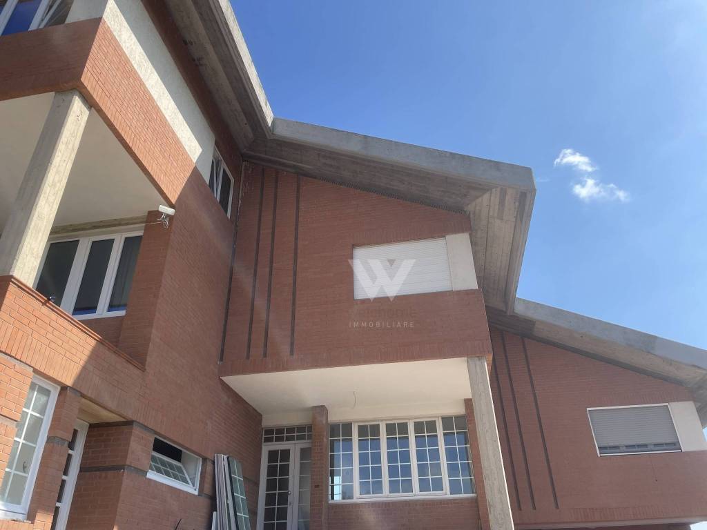 casa indipendente in vendita a Campobasso in zona Colle dell'Orso