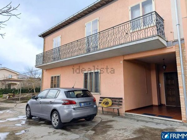 appartamento in vendita a Campobasso in zona Coste di Oratino