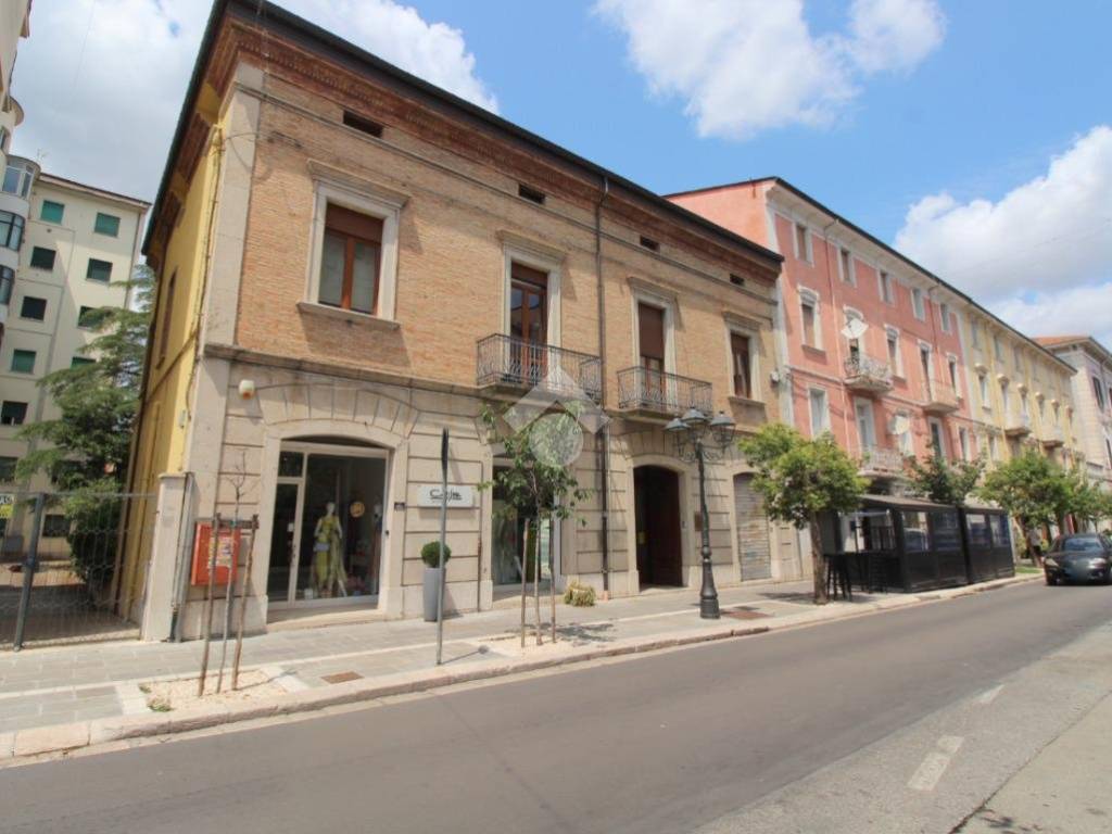 casa indipendente in vendita a Campobasso