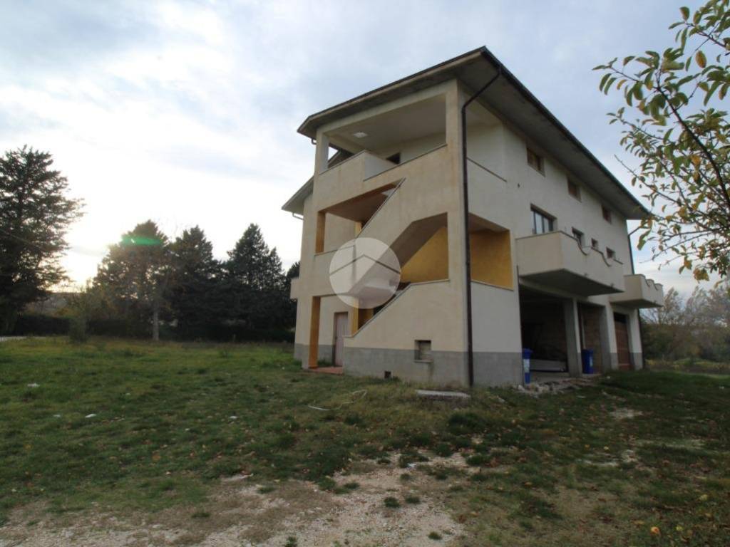 casa indipendente in vendita a Campobasso