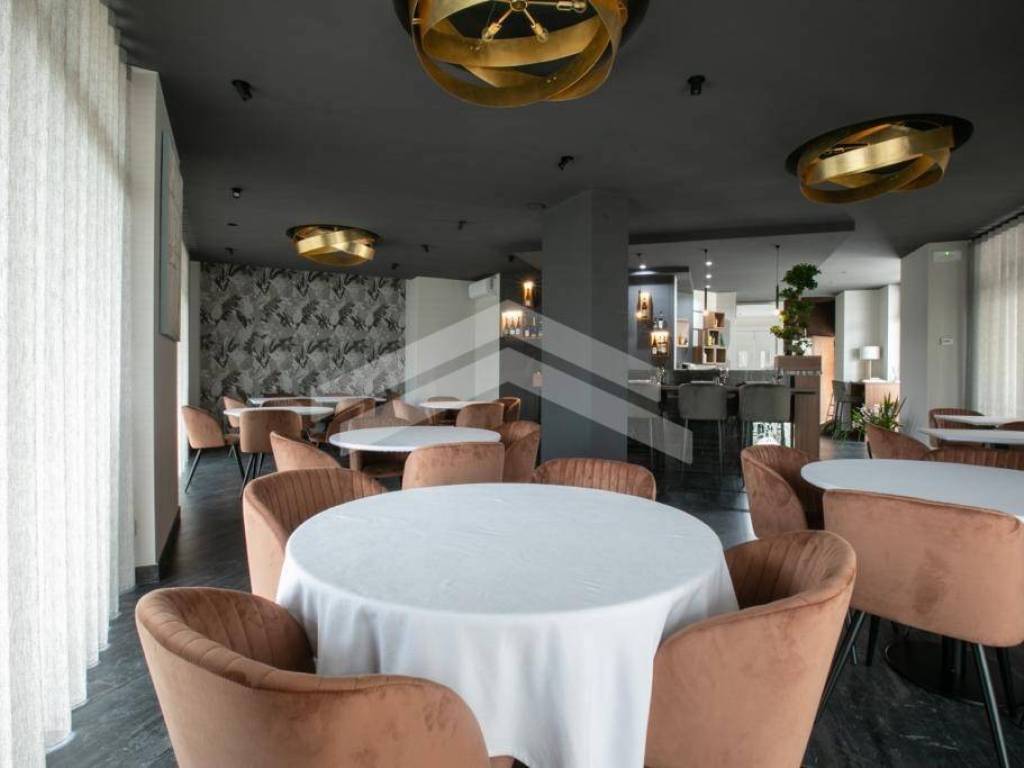 negozio in vendita a Campobasso in zona Vazzieri