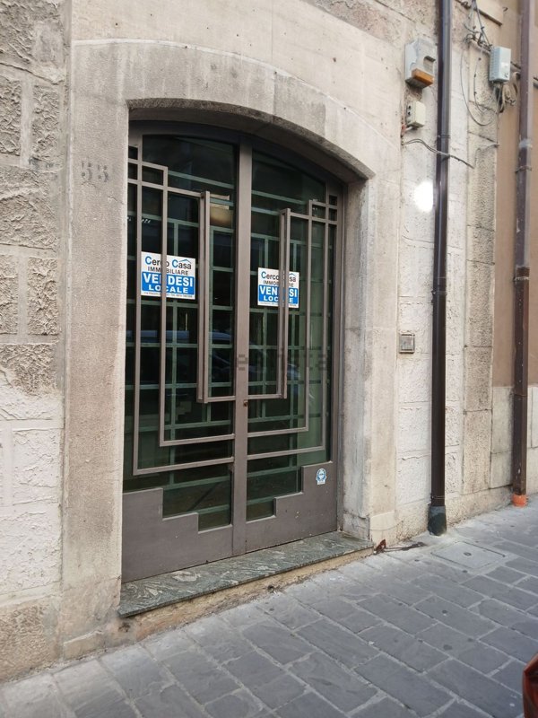 locale commerciale in vendita a Campobasso