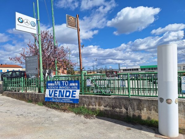 locale commerciale in vendita a Campobasso