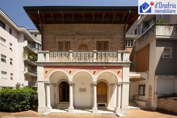 casa indipendente in vendita a Campobasso