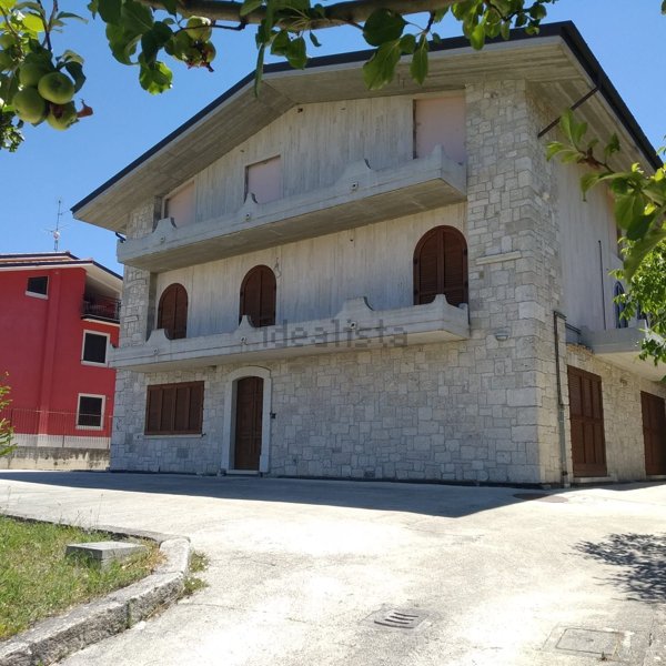 appartamento in vendita a Campobasso in zona Centro Città