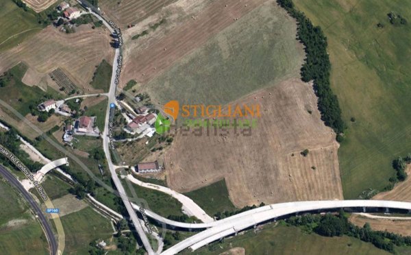 terreno agricolo in vendita a Campobasso in zona Coste di Oratino