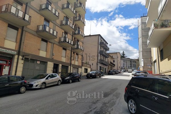 locale commerciale in vendita a Campobasso