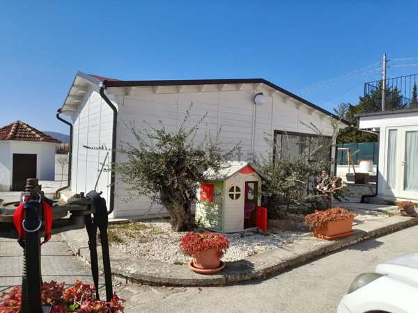 casa indipendente in vendita a Campobasso