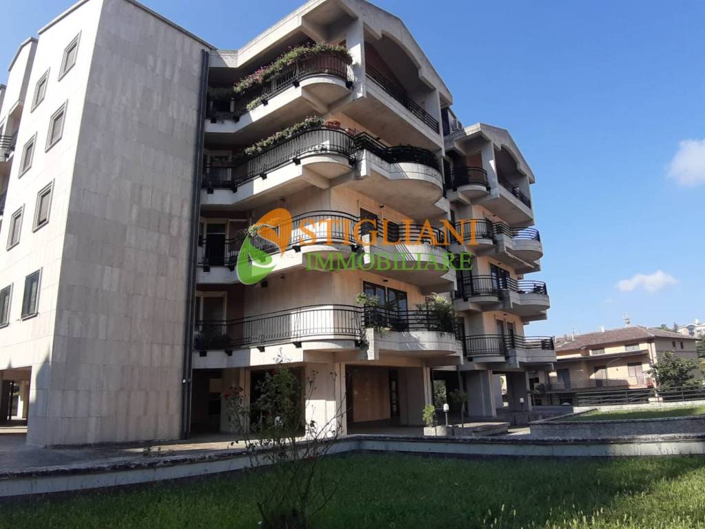 ufficio in vendita a Campobasso in zona Centro Città