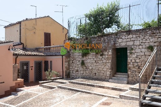 appartamento in vendita a Campobasso in zona Centro Città