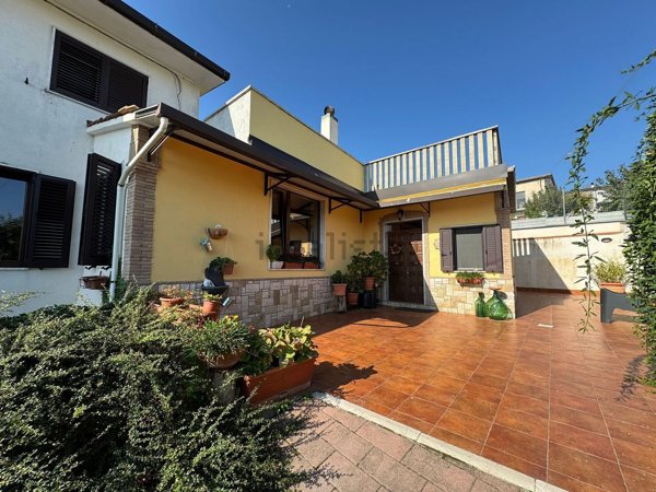 casa indipendente in vendita a Campobasso