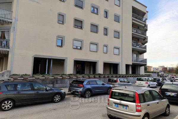 ufficio in vendita a Campobasso in zona Centro Città