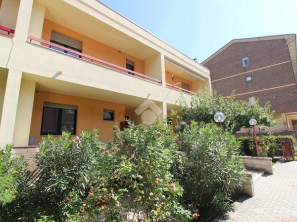 casa indipendente in vendita a Campobasso in zona Vazzieri