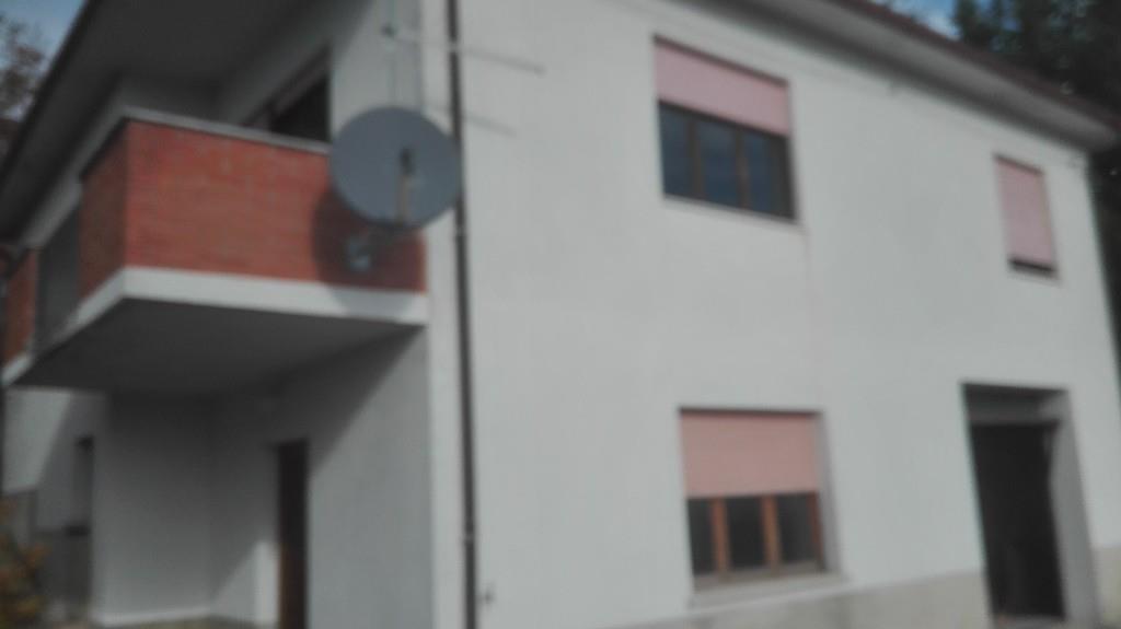 casa indipendente in vendita a Campobasso in zona Mascione