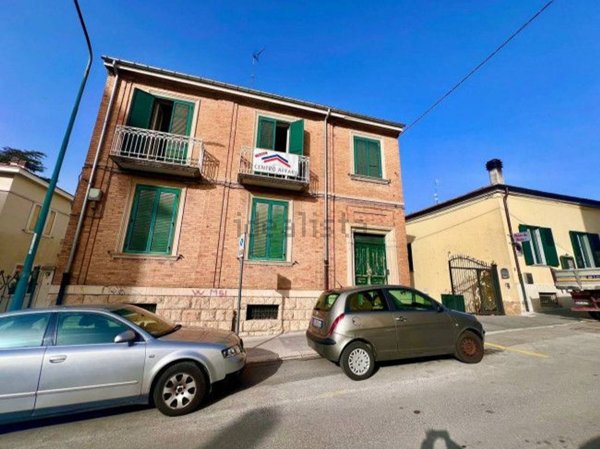 appartamento in vendita a Campobasso in zona Centro Città