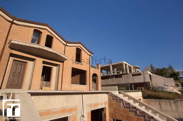 casa indipendente in vendita a Campobasso