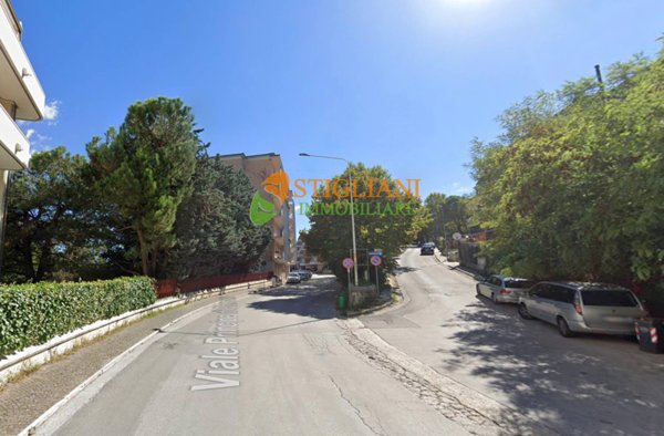 locale commerciale in vendita a Campobasso