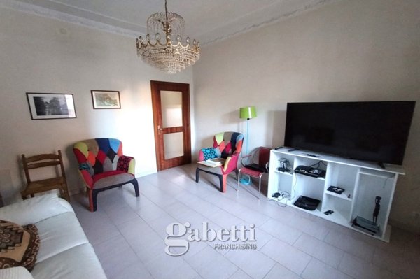 casa indipendente in vendita a Campobasso in zona Centro Città