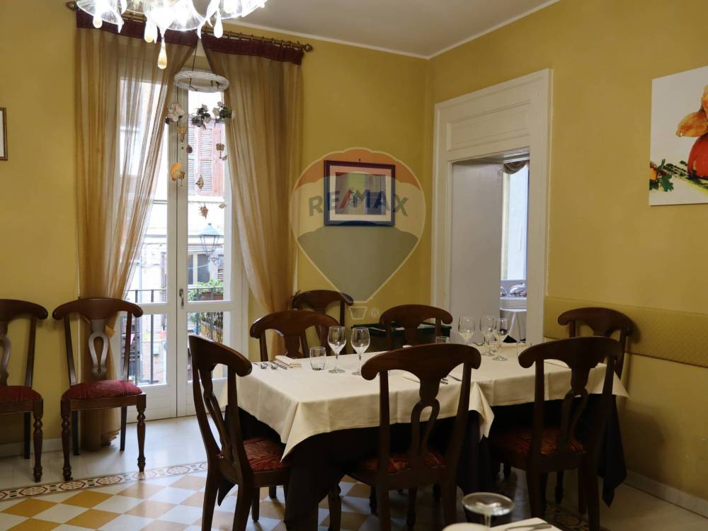 casa indipendente in vendita a Campobasso in zona Centro Città