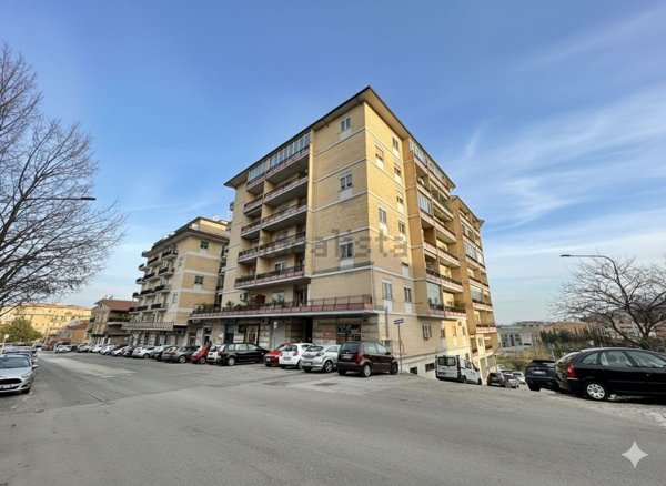 appartamento in vendita a Campobasso in zona Vazzieri