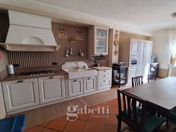 casa indipendente in vendita a Campobasso in zona Fossato Cupo