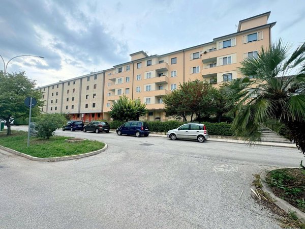 appartamento in vendita a Campobasso in zona Vazzieri