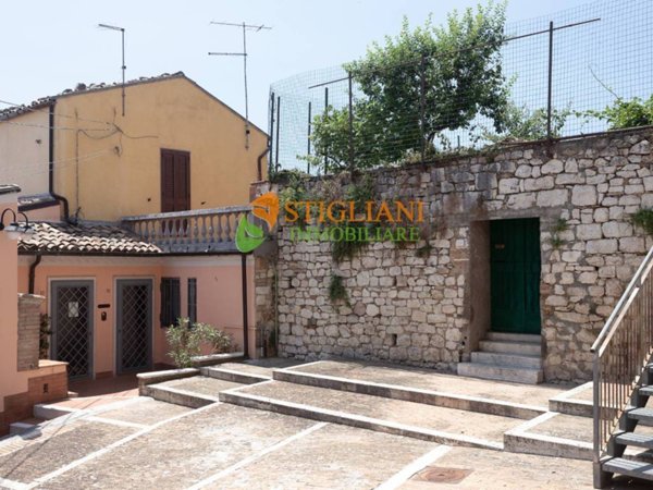 appartamento in vendita a Campobasso in zona Centro Città