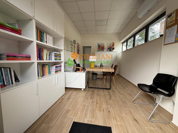 ufficio in vendita a Campobasso in zona Centro Città