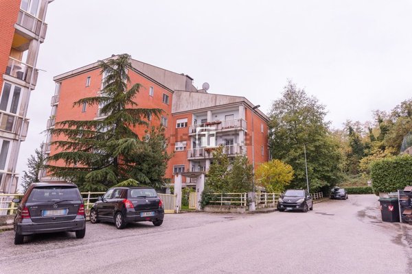 appartamento in vendita a Campobasso in zona Colle dell'Orso