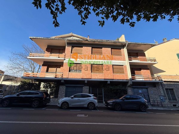 casa indipendente in vendita a Campobasso in zona Centro Città