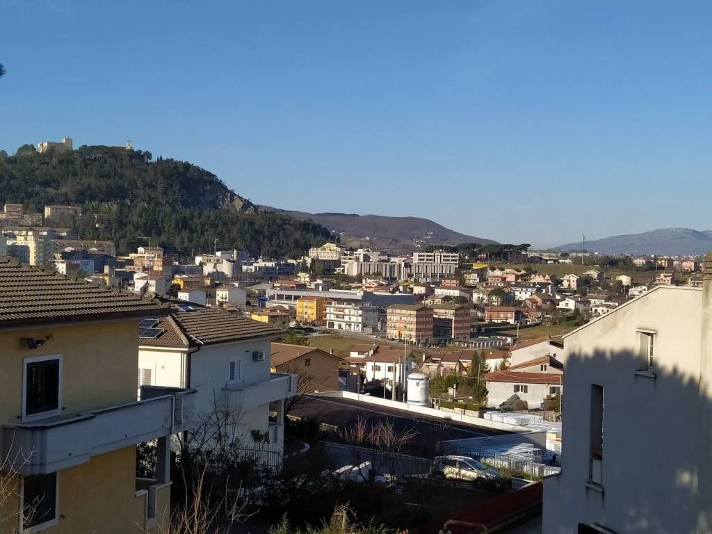 casa indipendente in vendita a Campobasso