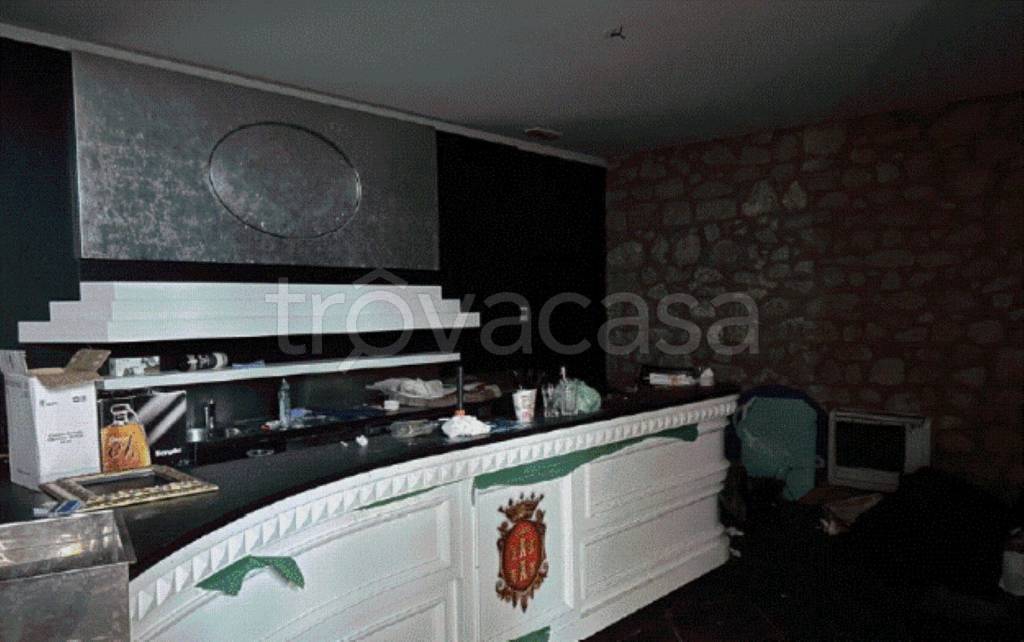 negozio in vendita a Campobasso in zona Centro Città