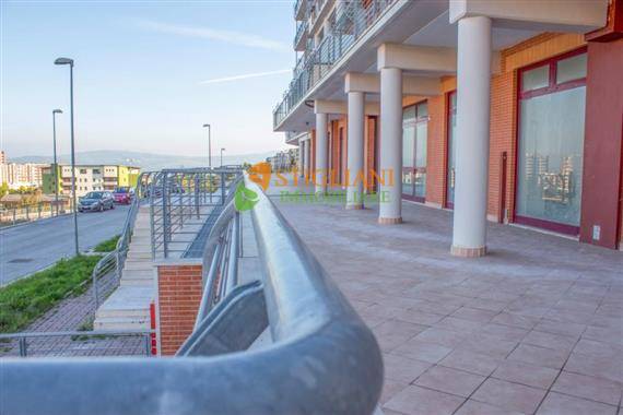 locale commerciale in vendita a Campobasso