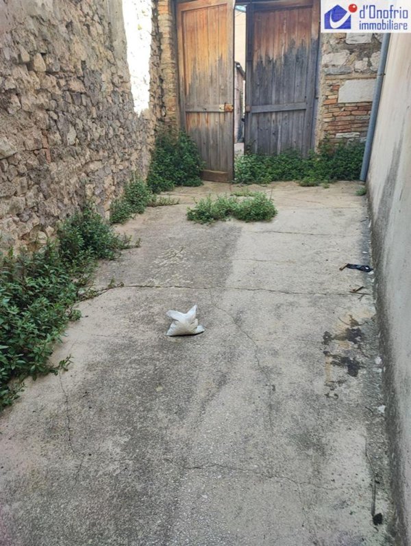 locale commerciale in vendita a Campobasso