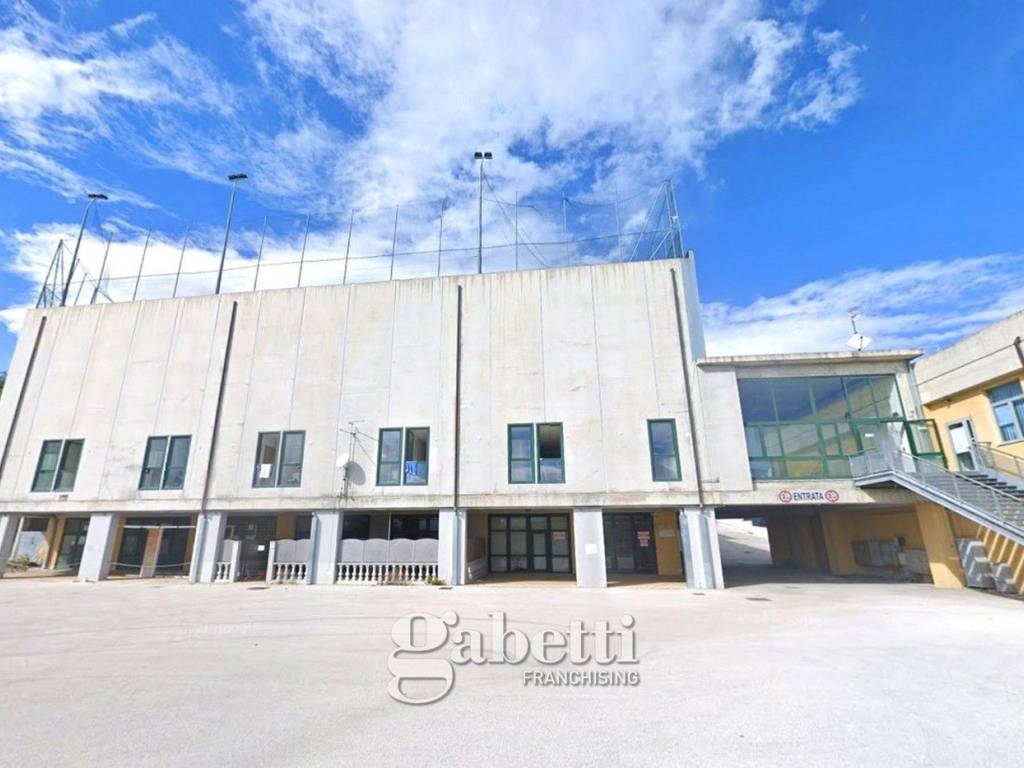 locale commerciale in vendita a Campobasso