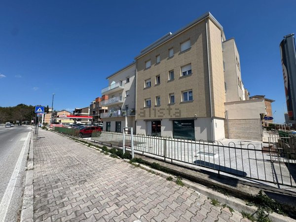 locale commerciale in vendita a Campobasso