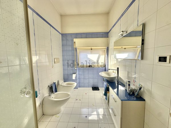 locale commerciale in vendita a Campobasso in zona Centro Città