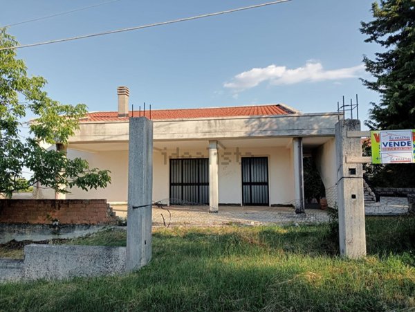 casa indipendente in vendita a Campobasso