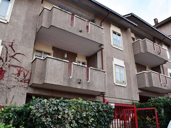 casa indipendente in vendita a Campobasso in zona Vazzieri