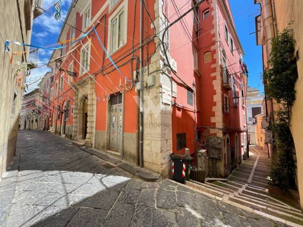 appartamento in vendita a Campobasso in zona Centro Città