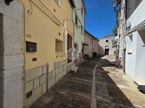 casa indipendente in vendita a Campobasso
