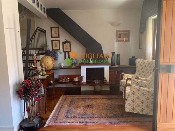 casa indipendente in vendita a Campobasso in zona Vazzieri