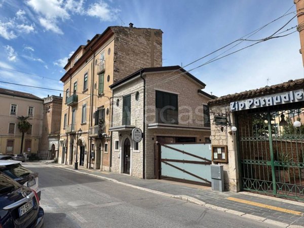 negozio in vendita a Campobasso in zona Centro Città
