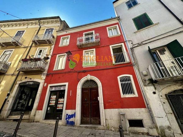 negozio in vendita a Campobasso in zona Centro Città