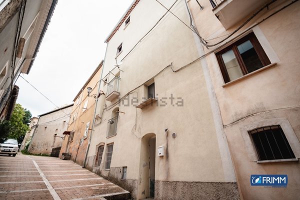 casa semindipendente in vendita a Campobasso in zona Centro Città