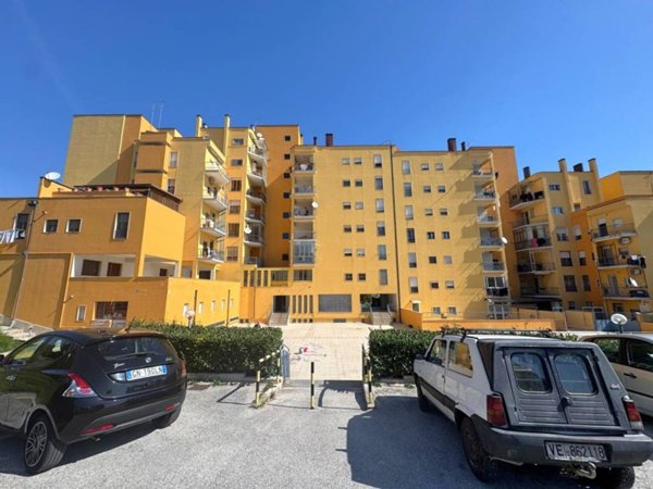 appartamento in vendita a Campobasso in zona Colle dell'Orso